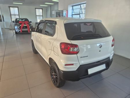 2023-Suzuki-S-Presso-10-GL_4