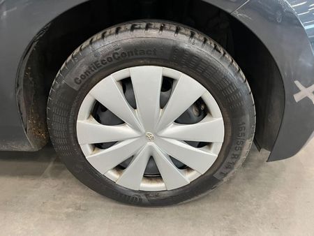 2018-Toyota-Aygo-10-X-Play-5-dr_8