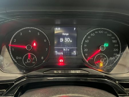 2018-Volkswagen-Polo-10-TSI-Comfortline-Auto_10