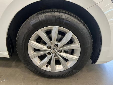 2018-Volkswagen-Polo-10-TSI-Comfortline-Auto_8