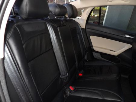 2023-Volkswagen-Polo-Classic-16-Life-Tiptronic_14