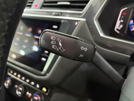 2021-Volkswagen-Tiguan-Allspace-20-TSI-Highline-4Motion-Auto-162kW_11