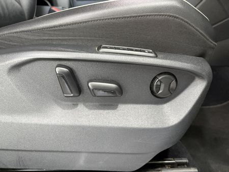 2021-Volkswagen-Tiguan-Allspace-20-TSI-Highline-4Motion-Auto-162kW_14