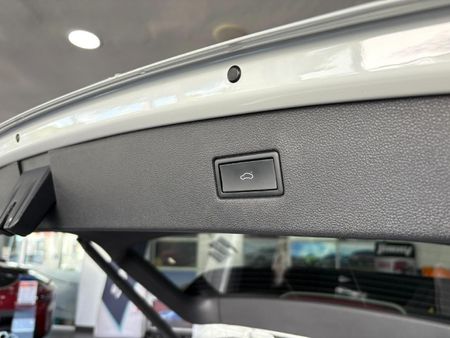 2021-Volkswagen-Tiguan-Allspace-20-TSI-Highline-4Motion-Auto-162kW_16
