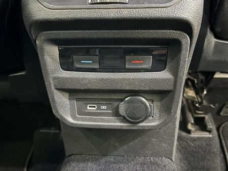 2021-Volkswagen-Tiguan-Allspace-20-TSI-Highline-4Motion-Auto-162kW_17