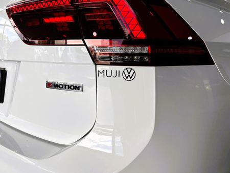 2021-Volkswagen-Tiguan-Allspace-20-TSI-Highline-4Motion-Auto-162kW_21