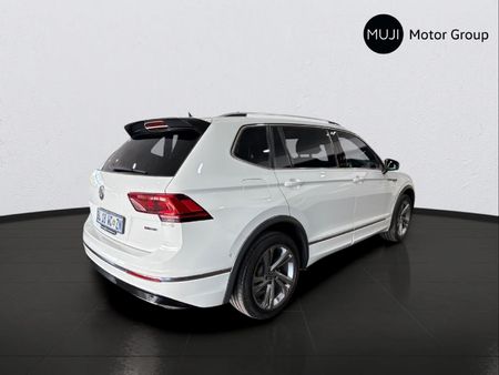 2021-Volkswagen-Tiguan-Allspace-20-TSI-Highline-4Motion-Auto-162kW_23