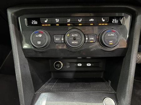 2021-Volkswagen-Tiguan-Allspace-20-TSI-Highline-4Motion-Auto-162kW_6
