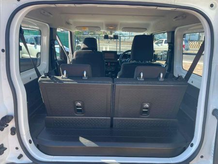 2021-Suzuki-Jimny-15-GLX-Auto_9