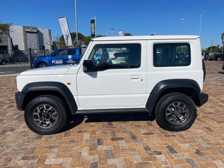 2021-Suzuki-Jimny-15-GLX-Auto_3