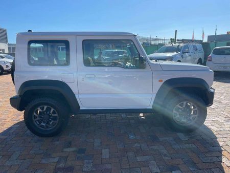 2021-Suzuki-Jimny-15-GLX-Auto_7