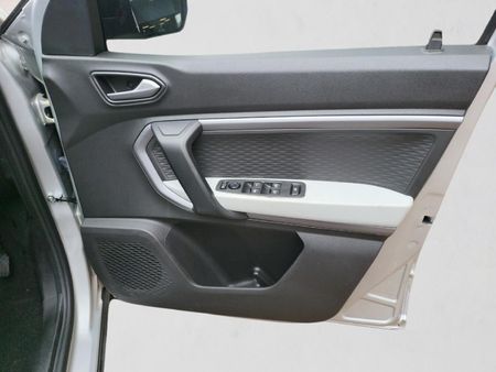 2026-Renault-Kiger-10-Techno_13