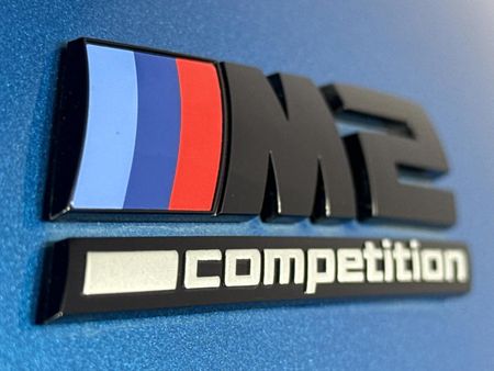 2017-BMW-M2-Coupe-Auto_10