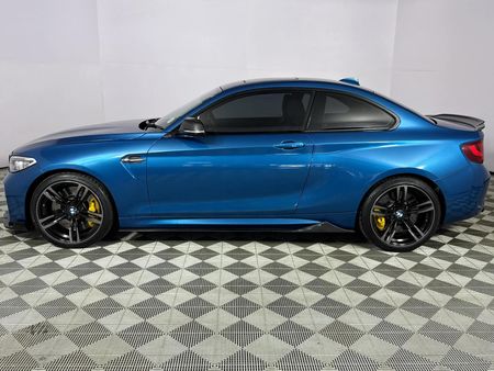 2017-BMW-M2-Coupe-Auto_19