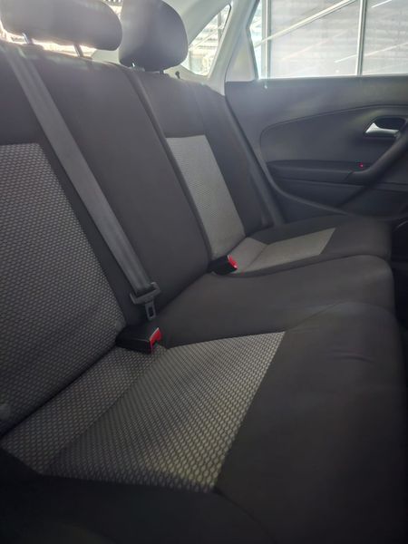 2018-Volkswagen-Polo-GP-14-Trendline_5
