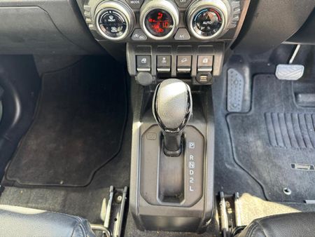 2019-Suzuki-Jimny-15-GLX-Auto_11