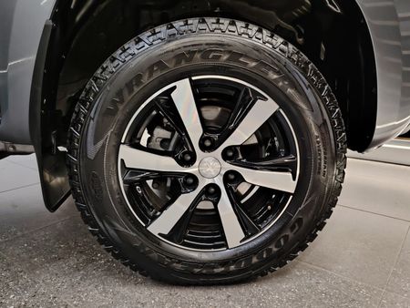 2024-Peugeot-Landtrek-19D-Allure-Double-Cab-Auto_9