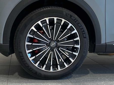 2026-Omoda-C9-15T-AWD-Phev_17