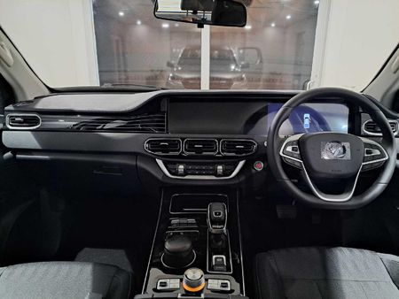 2026-Foton-Tunland-20T-G7-Luxury-Double-Cab-Auto_11