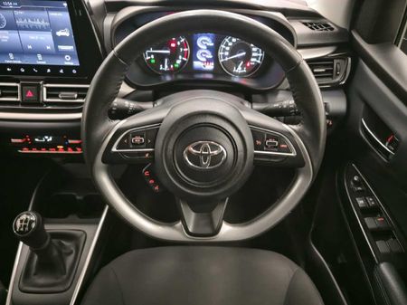 2025-Toyota-Starlet-15-XR_13
