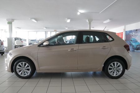 2019-Volkswagen-Polo-10-TSI-Comfortline_6