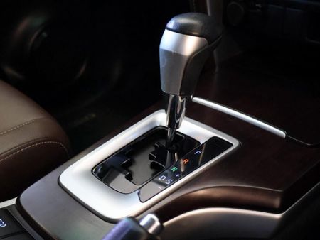 2020-Toyota-Fortuner-28-GD-6-Epic-Black-Auto_15