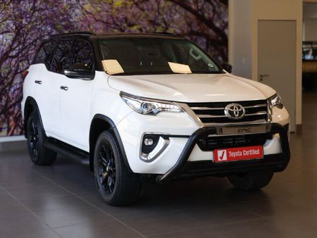 2020-Toyota-Fortuner-28-GD-6-Epic-Black-Auto_1