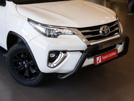 2020-Toyota-Fortuner-28-GD-6-Epic-Black-Auto_5