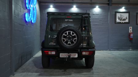 2022-Suzuki-Jimny-15-GLX-Auto_3