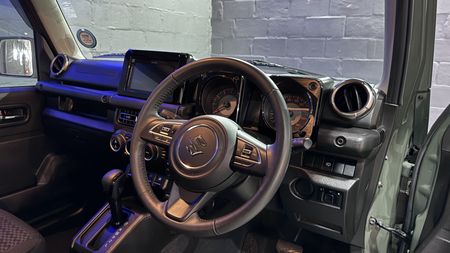 2022-Suzuki-Jimny-15-GLX-Auto_8