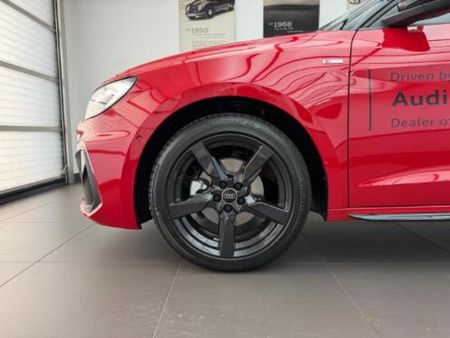 2026-Audi-A1-Sportback-30-TFSI-Black-Edition-S-Tronic_2