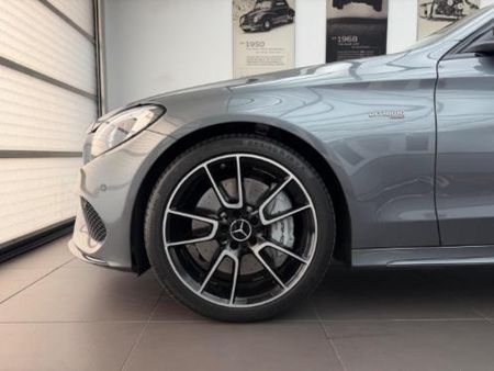2018-Mercedes-AMG-C-Class-C43-AMG-4Matic_3