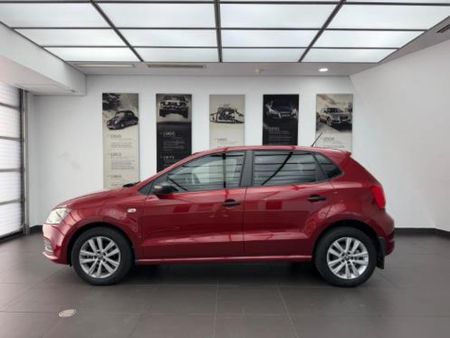 2024-Volkswagen-Polo-Vivo-14-Trendline-5-dr_4