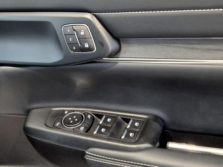 2026-Ford-Everest-30D-V6-Platinum-AWD-Auto_9