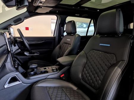 2026-Ford-Everest-30D-V6-Platinum-AWD-Auto_5