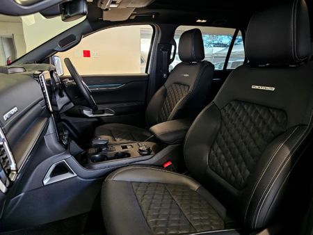 2026-Ford-Everest-30D-V6-Platinum-AWD-Auto_5