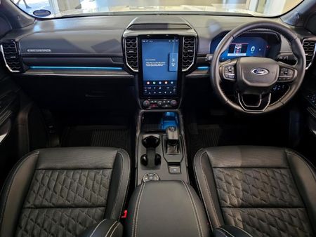 2026-Ford-Everest-30D-V6-Platinum-AWD-Auto_6