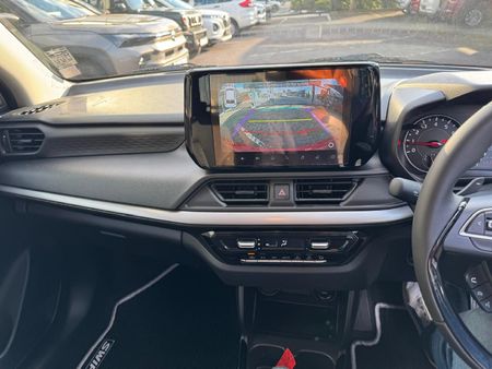 2026-Suzuki-Swift-12-GLX-Auto_17