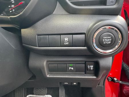 2026-Suzuki-Swift-12-GLX-Auto_18