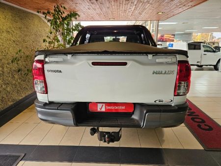 2025-Toyota-Hilux-24-GD-6-Raised-Body-SR-Double-Cab_6