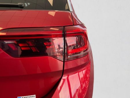 2024-Volkswagen-T-Roc-14-TSI-Design-Auto_11