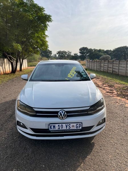 2023-Volkswagen-Polo-10-TSI_0