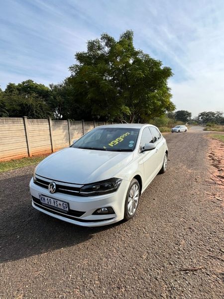 2023-Volkswagen-Polo-10-TSI_1