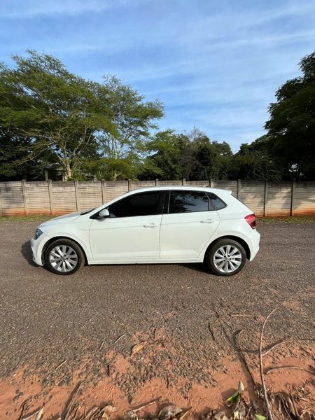 2023-Volkswagen-Polo-10-TSI_2