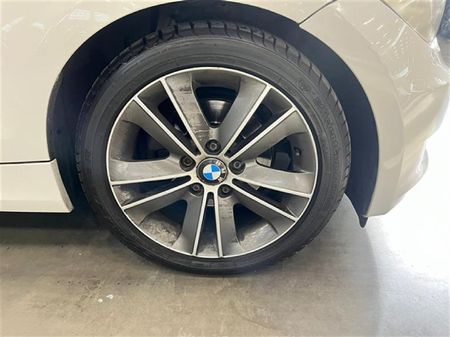 2010-BMW-1-Series-120d-Coupe-Auto_8
