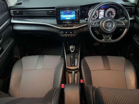 2026-Suzuki-XL6-15-GL-Auto_4