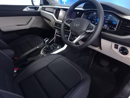 2026-Volkswagen-Polo-Sedan-10TSI-Style_31