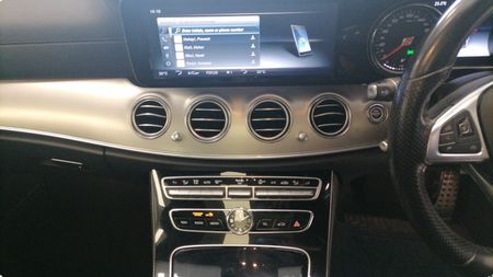 2017-Mercedes-Benz-E-Class-E-350d-Avantgarde_16