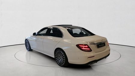 2017-Mercedes-Benz-E-Class-E-350d-Avantgarde_5