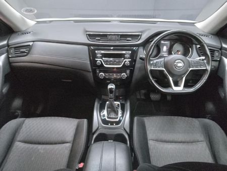 2018-Nissan-X-Trail-25-Acenta-Plus-4x4-Auto-7-seat_10